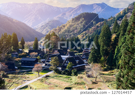 Soft morning light over Ainokura village in Toyama, Japan with gassho-style houses Soft morning light over Ainokura village in Toyama, Japan with gassho-style houses 127014457