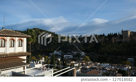 Allhambra palace, destination in Granada Allhambra palace, destination in Granada 127018082