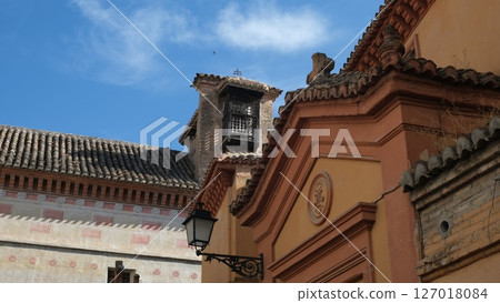 Allhambra palace, destination in Granada Allhambra palace, destination in Granada 127018084