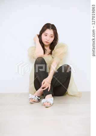 擁有健康肌膚、自然美麗的女性 127019863