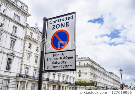 Controlled Parking Zone Sign in London with Classic White Georgian Architecture Controlled Parking Zone Sign in London with Classic White Georgian Architecture 127019996