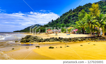 Pulau Tioman tropical island in Malaysia. South China sea. Southeast Asia Pulau Tioman tropical island in Malaysia. South China sea. Southeast Asia 127020891