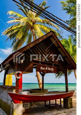 Pulau Tioman tropical island in Malaysia. South China sea. Southeast Asia Pulau Tioman tropical island in Malaysia. South China sea. Southeast Asia 127020892