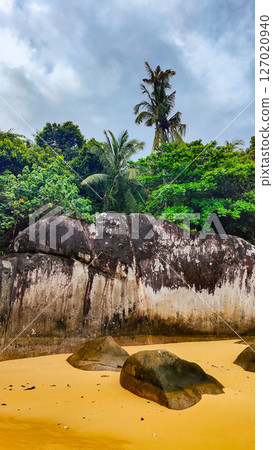 Pulau Tioman tropical island in Malaysia. South China sea. Southeast Asia Pulau Tioman tropical island in Malaysia. South China sea. Southeast Asia 127020940