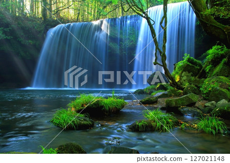 鍋瀑布燈飾（熊本縣小國町） 127021148