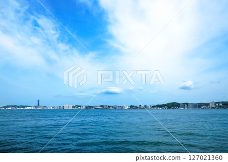 View of Shimonoseki City across the shore from Moji Port, including the Auvision Kaikyo Yume Tower 127021360