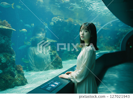 Spending time with the fish Spending time with the fish 127021943