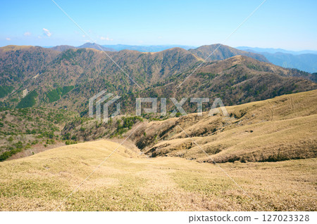 The view from the Mitsumine hiking trail 127023328