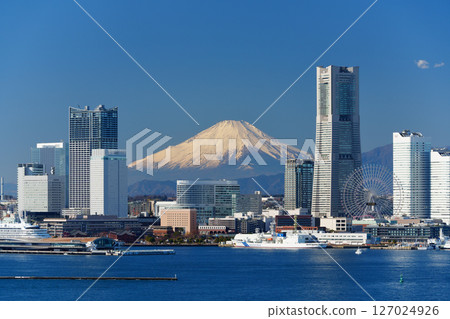 Cityscape of Yokohama: Yokohama Port on a clear day with a beautiful view of Mt. Fuji Cityscape of Yokohama: Yokohama Port on a clear day with a beautiful view of Mt. Fuji 127024926