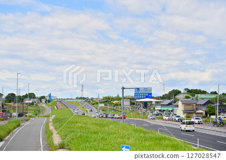 Scenery of Okegawa City, Ageo Road, National Route 17, Roadside Station (Saitama Prefecture) 127028547