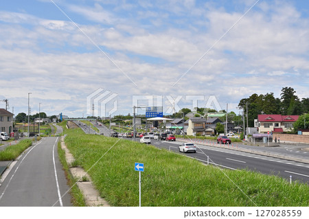 Scenery of Okegawa City, Ageo Road, National Route 17, Roadside Station (Saitama Prefecture) Scenery of Okegawa City, Ageo Road, National Route 17, Roadside Station (Saitama Prefecture) 127028559