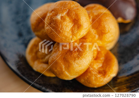 Tea time set 127028790