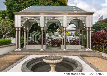 Modern Islamic Pavilion and Fountain, National Mosque, Kuala Lumpur, Malaysia 127032022