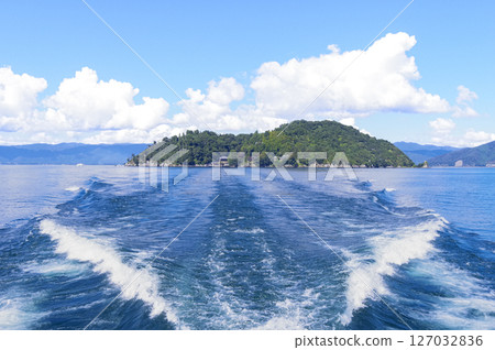 A scenic spot in Shiga: the scenery of Takeo Island A scenic spot in Shiga: the scenery of Takeo Island 127032836
