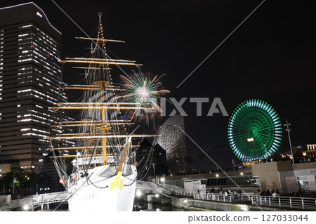 <2025年6月2日橫濱開港日>港未來夜景 127033044