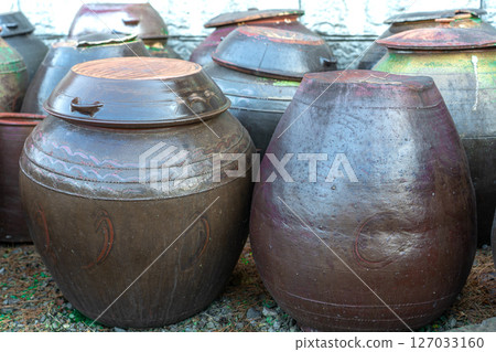 Traditional Korean pottery Traditional Korean pottery 127033160