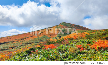 秋季登山栗駒山（東栗駒～栗駒山） 127033672