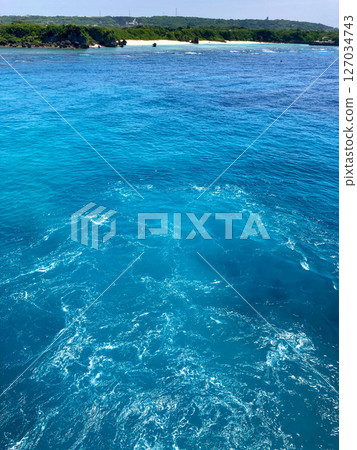 與論島與論港(鹿兒島縣與論町) 與論島與論港(鹿兒島縣與論町) 127034743