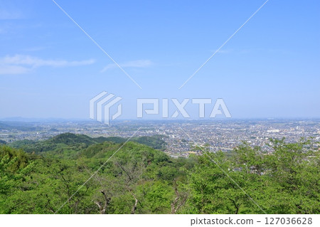 從栃木縣栃木市的謙信平眺望關東平原 127036628