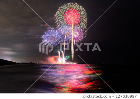 Kanagawa Prefecture Chigasaki Southern Art Fireworks 2025 Kanagawa Prefecture Chigasaki Southern Art Fireworks 2025 127036987