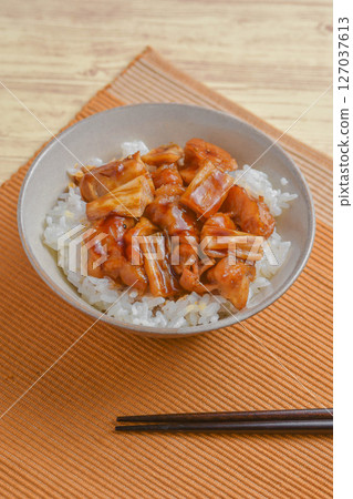 Yakitori bowl 127037613