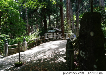 Scenery of Daiyuzan Saijoji Temple in Minamiashigara City, Kanagawa Prefecture Scenery of Daiyuzan Saijoji Temple in Minamiashigara City, Kanagawa Prefecture 127038302