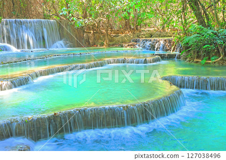 Waterfall of Tart / Quincy 127038496