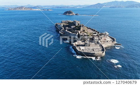 [Hashima Island, Nagasaki] A diamond sleeping in the sea <Gunkanjima> 127040679