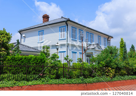 Kobe Minato Ijinkan in early summer (Chuo Ward, Kobe City, Hyogo Prefecture) Kobe Minato Ijinkan in early summer (Chuo Ward, Kobe City, Hyogo Prefecture) 127040814