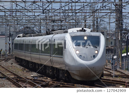 JR West Limited Express Shirasagi JR West Limited Express Shirasagi 127042909