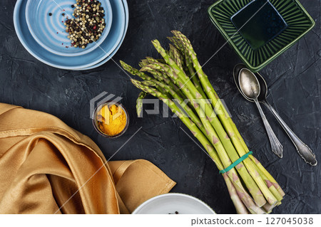 Delicious raw green asparagus, healthy food. 127045038