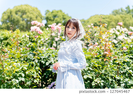古典洛麗塔時尚女人 古典洛麗塔時尚女人 127045467