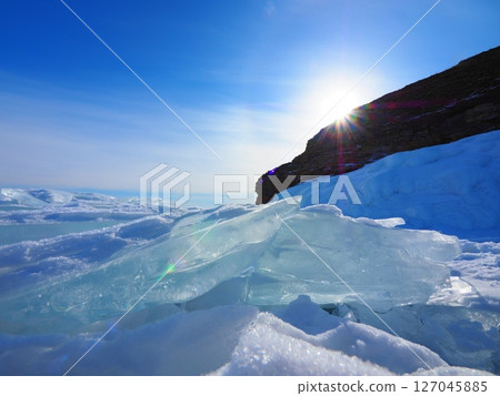 貝加爾湖藍色的冰 貝加爾湖藍色的冰 127045885
