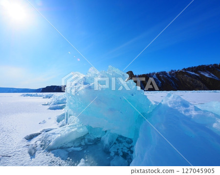 貝加爾湖藍色的冰 127045905
