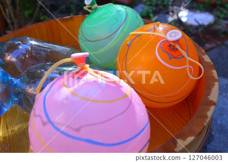 "Summer Image" A seasonal feature of summer in Japan 127046003