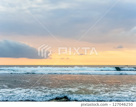 Amazing sunset view on Indian ocean at Bali, Indonesia 127046250