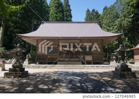 Kayabe Shrine in Hiruzen, Maniwa City, Okayama Prefecture 127046985