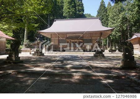 Kayabe Shrine in Hiruzen, Maniwa City, Okayama Prefecture 127046986