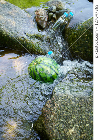 Watermelon and Ramune chilled with stream water 127047865