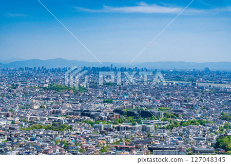 View of the Osaka plains from Satsukiyama in Ikeda City, Osaka Prefecture 127048345