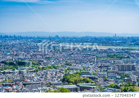 從大阪府池田市五月山眺望大阪平原 從大阪府池田市五月山眺望大阪平原 127048347