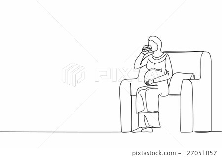 Single one line drawing Arabian pregnant woman drinking water sitting on sofa. Expectant lady have rest at home with glass. Pregnancy, healthcare, thirst concept. Continuous line design graphic vector Single one line drawing Arabian pregnant woman drinking water sitting on sofa. Expectant lady have rest at home with glass. Pregnancy, healthcare, thirst concept. Continuous line design graphic vector 127051057