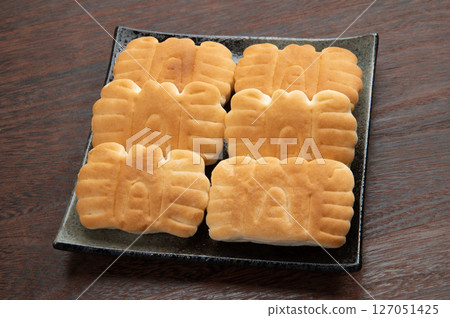 蟹形包子 127051425