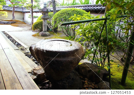 京都府,東寺,關智院,京都市南區九條町長足缽,2022 年 2 月 京都府,東寺,關智院,京都市南區九條町長足缽,2022 年 2 月 127051453