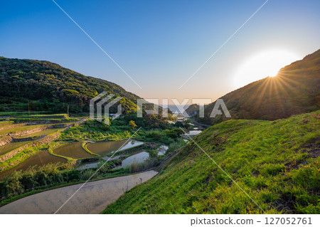 (Nagasaki Prefecture) Rice terraces with ocean views in Kasuga Village (Hidden Christian Sites in the Nagasaki and Amakusa Regions) (Nagasaki Prefecture) Rice terraces with ocean views in Kasuga Village (Hidden Christian Sites in the Nagasaki and Amakusa Regions) 127052761