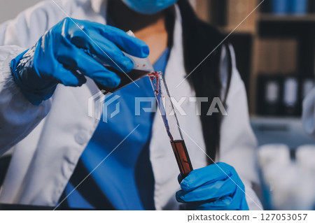 scientist working at the laboratory 127053057