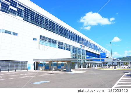 Scenery of Tsuruga Station, Tsuruga City, Fukui Prefecture 127053420