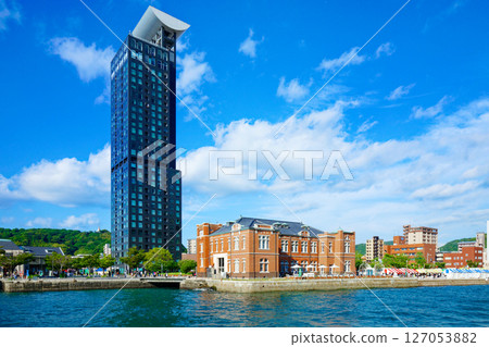 Mojiko retro observation room and former Moji customs 127053882