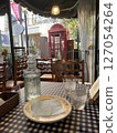 Table in front of the restaurant 127054264