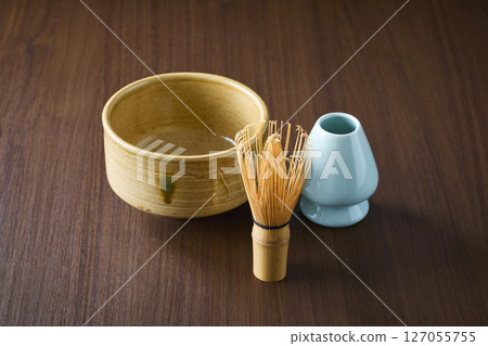 Tea ceremony equipment 127055755